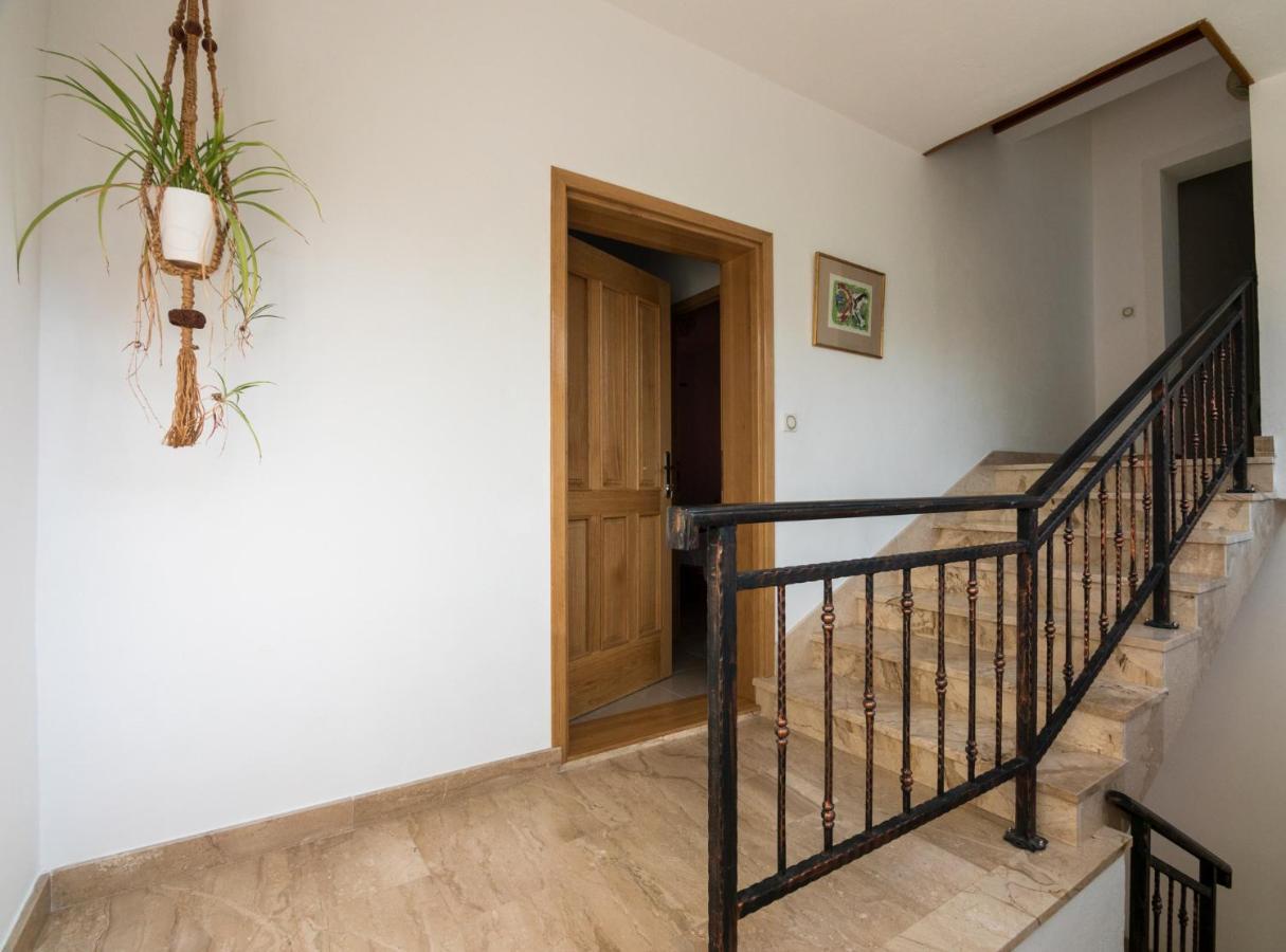 Apartments Anita 1 Barbat na Rabu Екстер'єр фото