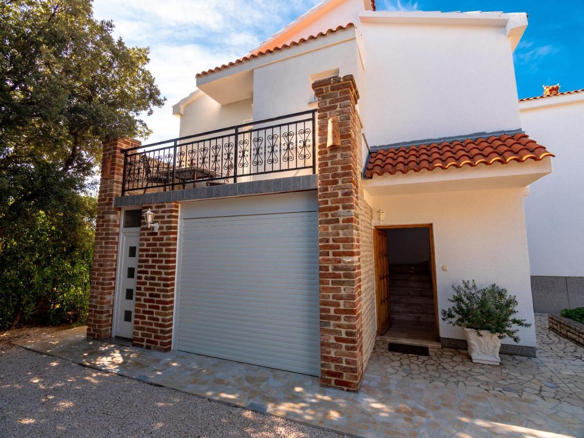 Apartments Anita 1 Barbat na Rabu Екстер'єр фото