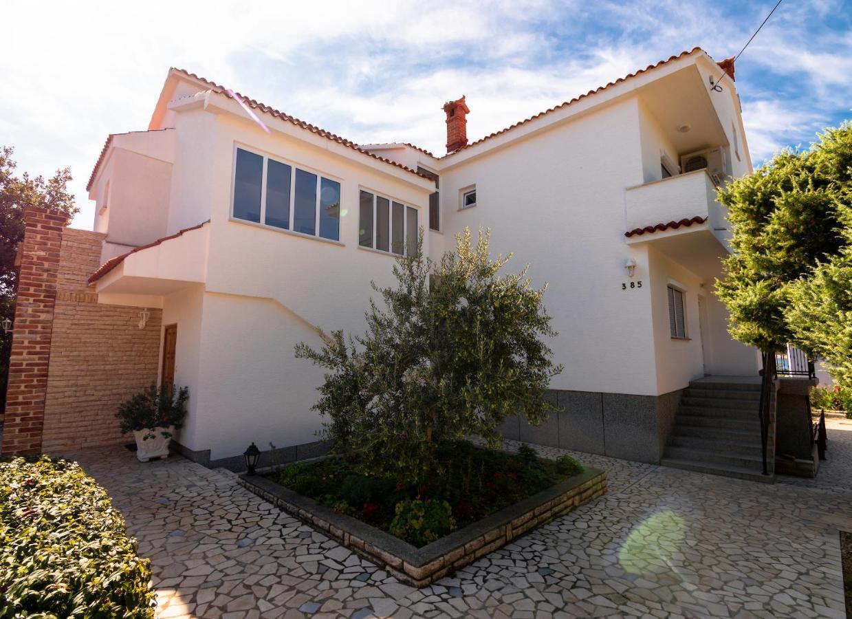 Apartments Anita 1 Barbat na Rabu Екстер'єр фото